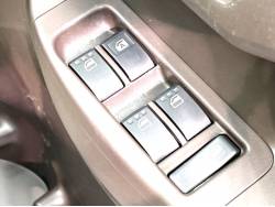 パッソ Ｘ Ｖパッケージの中古車画像