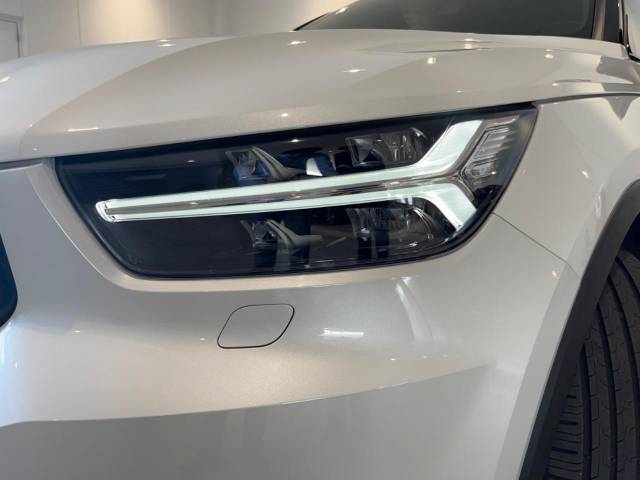 ボルボ ＸＣ４０ Ｂ４ ＡＷＤ Ｒデザイン 2.8万Km (福岡県)[977]の中古車詳細