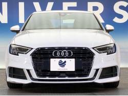Ａ３セダン ３０ＴＦＳＩ スポーツの中古車画像