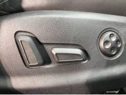 Ａ３セダン ３０ＴＦＳＩ スポーツの中古車画像