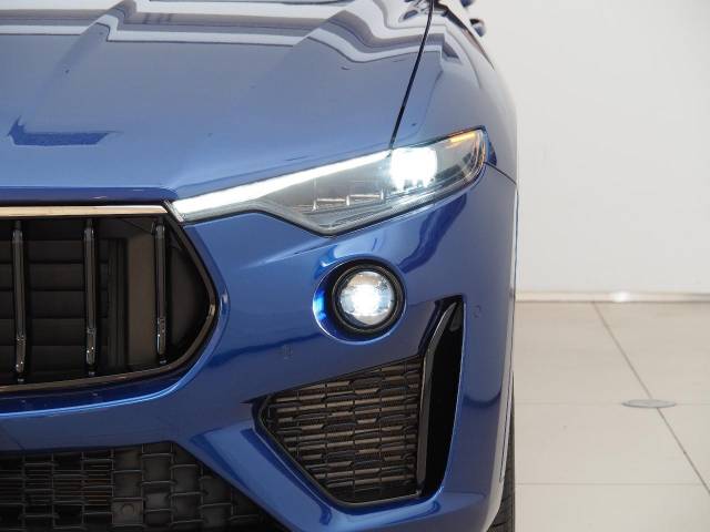 マセラティ レヴァンテ モデナＳ 0.5万Km 1,149.1万円(宮城県)[398]の中古車詳細