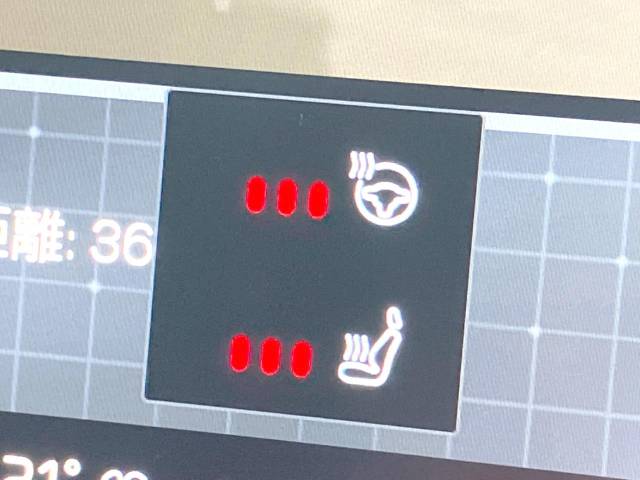 ボルボ Ｃ４０リチャージ リチャージ アルティメットツインモーター 0.5万Km (神奈川県)[552]の中古車詳細