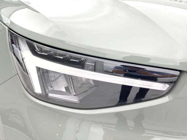 ボルボ Ｃ４０リチャージ リチャージ アルティメットツインモーター 0.5万Km (神奈川県)[552]の中古車詳細