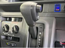 サンバーバン トランスポーターの中古車画像