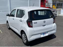 ピクシスエポック Ｌの中古車画像