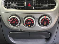 アイ ファーストアニバーサリーエディションの中古車画像