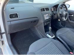 ポロ ＴＳＩコンフォートラインブルーモーションテクノロジーの中古車画像