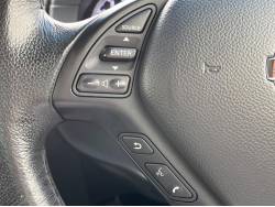 スカイライン ３７０ＧＴの中古車画像