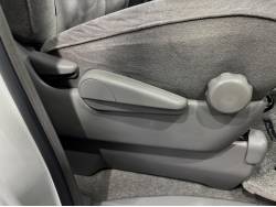 アルファードＶ ＭＳ リミテッド・デュアルＡＶＮスペシャルの中古車画像