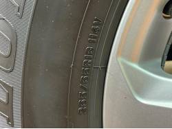 ランドクルーザー ＡＸの中古車画像