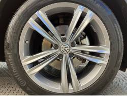 ティグアン ＴＤＩ ４モーション Ｒラインの中古車画像