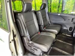 セレナ ｅ－パワー オーテック Ｖパッケージの中古車画像