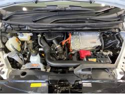 セレナ ｅ－パワー オーテック Ｖパッケージの中古車画像