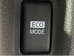 キューブ １５Ｘ ＦＯＵＲ ロルブーセレクションの中古車画像