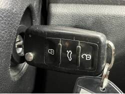 ポロ アクティブ ブルーモーションテクノロジーの中古車画像