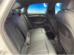 Ｓ３セダン ベースグレードの中古車画像