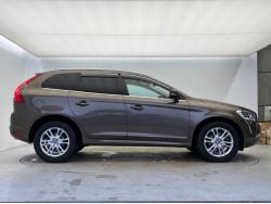 ＸＣ６０ Ｄ４ Ｒデザインの中古車画像