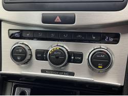 パサート ＴＳＩハイラインブルーモーションテクノロジーの中古車画像