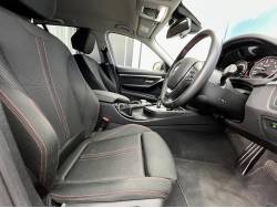 ３シリーズ ３１８ｉツーリング スポーツの中古車画像