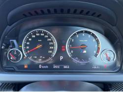 Ｍ６ ベースグレードの中古車画像