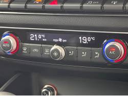 Ｓ３ スポーツバックの中古車画像