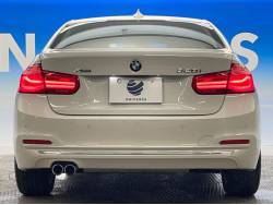 ３シリーズ ３２０ｉ ｘＤｒｉｖｅ ラグジュアリーの中古車画像