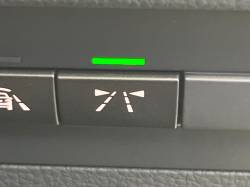 ３シリーズ ３２０ｉ ｘＤｒｉｖｅ ラグジュアリーの中古車画像