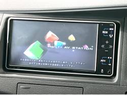 アイシス プラタナの中古車画像