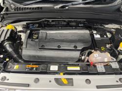 ジープ・レネゲード リミテッド（クライスラー・ジープ）[6AT]の