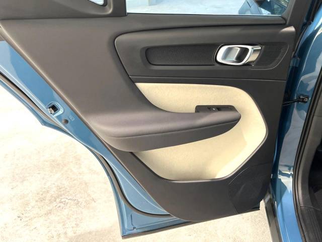 ボルボ ＸＣ４０ アルティメット Ｂ４ ＡＷＤ 0.7万Km (福岡県)[645]の中古車詳細