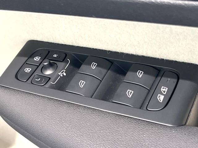 ボルボ ＸＣ４０ アルティメット Ｂ４ ＡＷＤ 0.7万Km (福岡県)[645]の中古車詳細