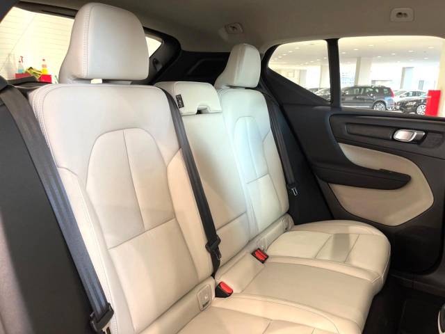 ボルボ ＸＣ４０ アルティメット Ｂ４ ＡＷＤ 0.7万Km (福岡県)[645]の中古車詳細