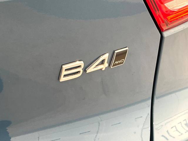 ボルボ ＸＣ４０ アルティメット Ｂ４ ＡＷＤ 0.7万Km (福岡県)[645]の中古車詳細