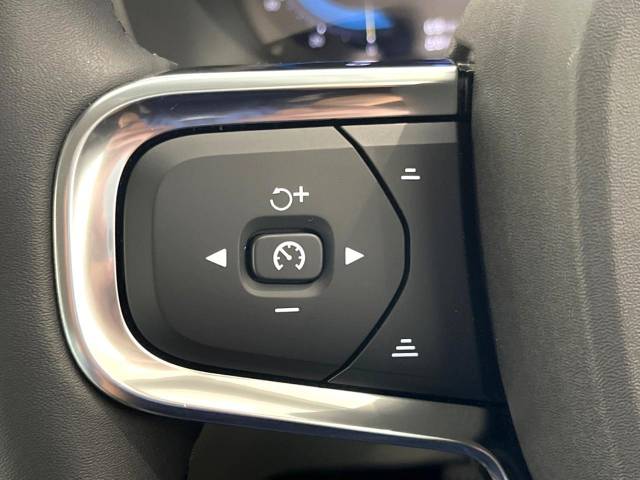 ボルボ ＸＣ４０ アルティメット Ｂ４ ＡＷＤ 0.7万Km (福岡県)[645]の中古車詳細