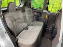 ポルテ Ｖの中古車画像