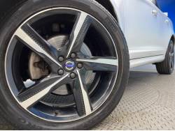 ＸＣ６０ Ｄ４ Ｒデザインの中古車画像