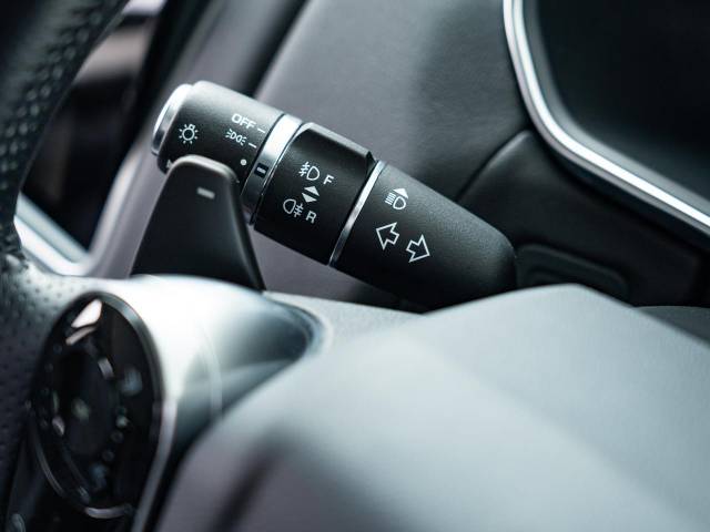 ランドローバー レンジローバースポーツ ＨＳＥ ３００ＰＳ 3.4万Km 699.9万円(静岡県)[717]の中古車詳細