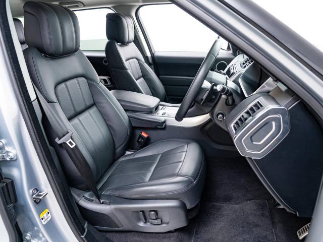 ランドローバー レンジローバースポーツ ＨＳＥ ３００ＰＳ 3.4万Km 699.9万円(静岡県)[717]の中古車詳細