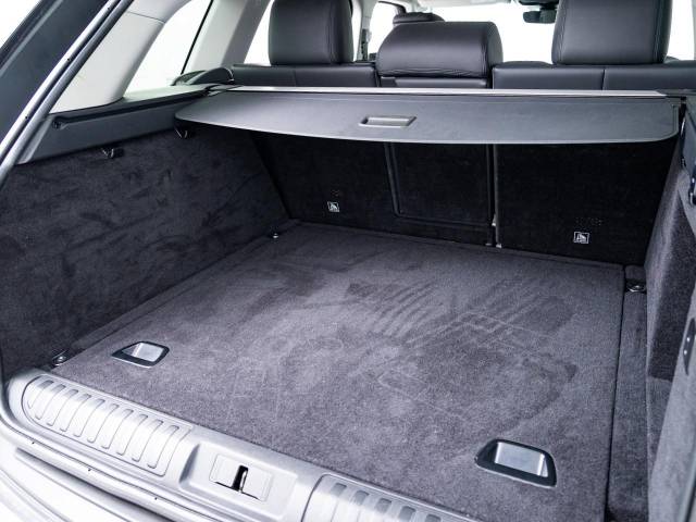 ランドローバー レンジローバースポーツ ＨＳＥ ３００ＰＳ 3.4万Km 699.9万円(静岡県)[717]の中古車詳細