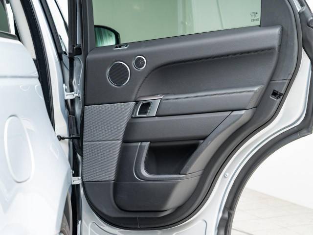 ランドローバー レンジローバースポーツ ＨＳＥ ３００ＰＳ 3.4万Km 699.9万円(静岡県)[717]の中古車詳細