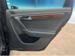 パサートヴァリアント ＴＳＩハイライン ブルーモーションテクノロジーの中古車画像