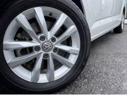 ゴルフトゥーラン ＴＳＩ コンフォートラインの中古車画像