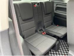 ゴルフトゥーラン ＴＳＩ コンフォートラインの中古車画像