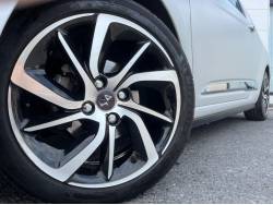 ＤＳ３カブリオ ジバンシイ ル メイクアップの中古車画像