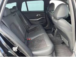 ３シリーズ ３１８ｉツーリング Ｍスポーツの中古車画像