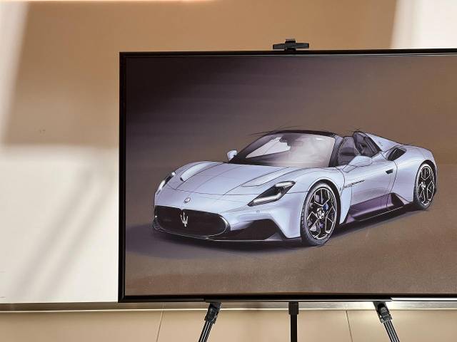 マセラティ ＭＣ２０ ベースグレード 0.2万Km 2,898.7万円(東京都)[130]の中古車詳細