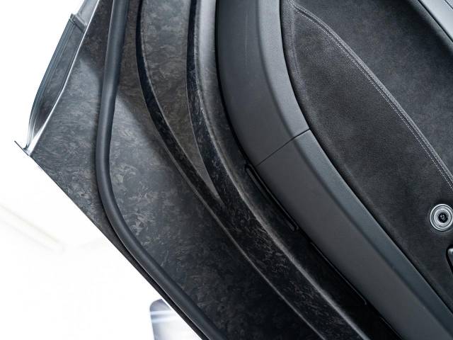 マセラティ ＭＣ２０ ベースグレード 0.2万Km 2,898.7万円(東京都)[130]の中古車詳細