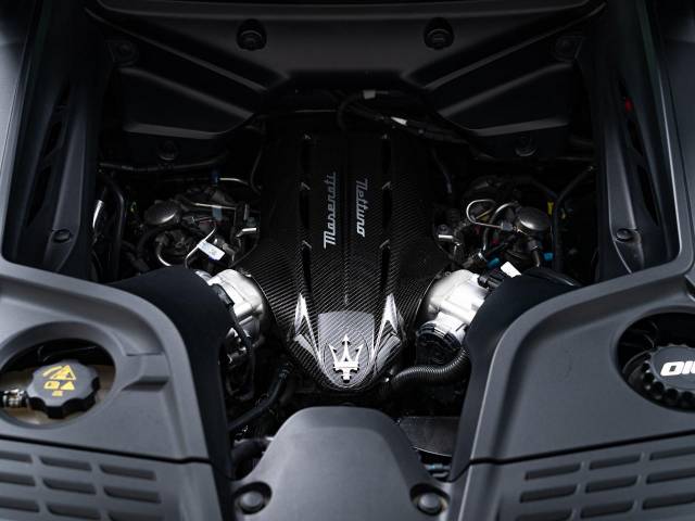 マセラティ ＭＣ２０ ベースグレード 0.2万Km 2,898.7万円(東京都)[130]の中古車詳細