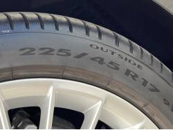 Ａ３セダン ３０ＴＦＳＩアドバンスドの中古車画像