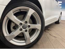 Ａ３ スポーツバック１．４ＴＦＳＩ スポーツの中古車画像